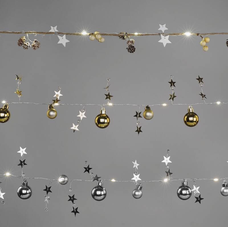 Vánoční osvětlení EMOS 20 LED girlanda - stříbrné koule s hvězdami, 1,9 cm, 2x AA, vnitřní, teplá bílá, Vánoční, osvětlení, EMOS, 20, LED, girlanda, stříbrné, koule, s, hvězdami, 1,9, cm, 2x, AA, vnitřní, teplá, bílá