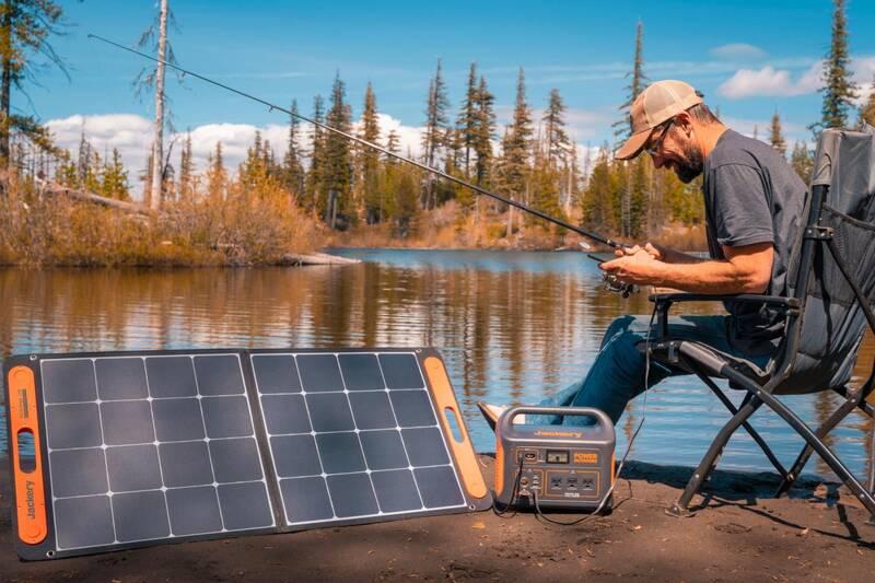 Solární panel Jackery SolarSaga 100W černý oranžový