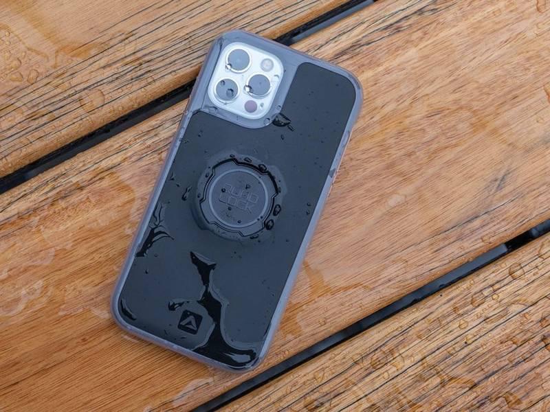 Kryt na mobil Quad Lock Poncho MAG na iPhone 12 Pro Max průhledný