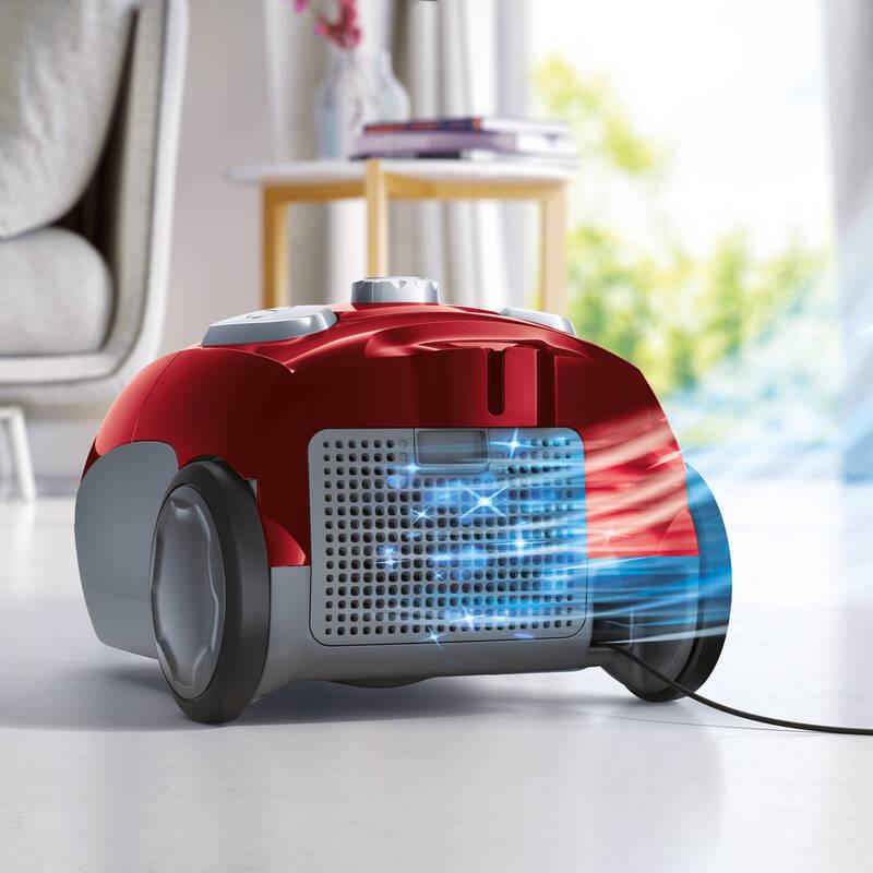 Podlahový vysavač Electrolux Easy Go EEG43WR červený