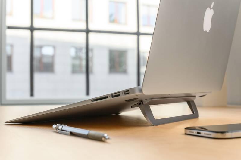 Stojánek FIXED Frame Mini pro notebooky a tablety, nalepovací stříbrný, Stojánek, FIXED, Frame, Mini, pro, notebooky, a, tablety, nalepovací, stříbrný