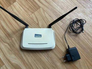 Router Netis WF2419.